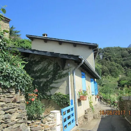 펜션 Canigou *